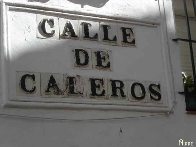 Calle de los Caleros. Nombre de antiguos oficios para las calles del polígono industrial de Herencia&nbsp;(II)