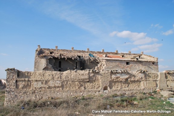 Actual (2012) palomar en lo que antaño fuera iglesia de Villacentenos Actual palomar en lo que antaño fuera iglesia de Villacentenos