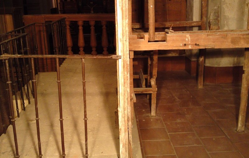 trabajos de recostrucción del órgano parroquial de Herencia