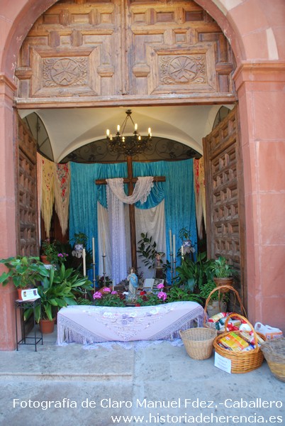 Cruz de Mayo en la iglesia parroquial de Herencia