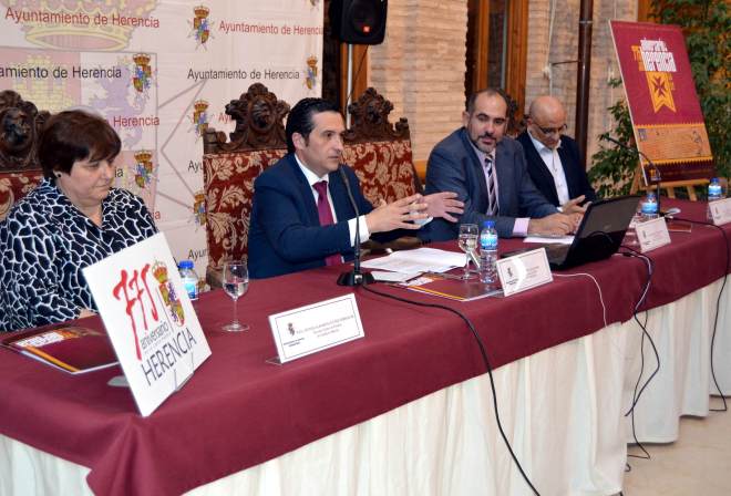 herencia_775_inauguracion_1_habla_delegado